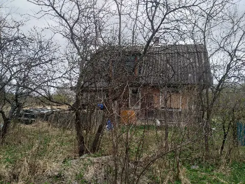 Дом 32 м² на участке 15 сот.
