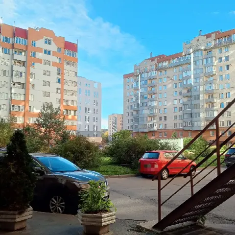 2-комн. квартира, 77,1 м², 3/16 эт.