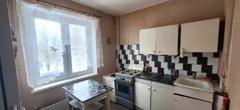 2-комн. квартира, 57,7 м², 2/5 эт.
