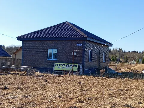Дом 55,4 м² на участке 8 сот.