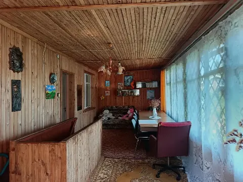Дом 160,7 м² на участке 10,6 сот.