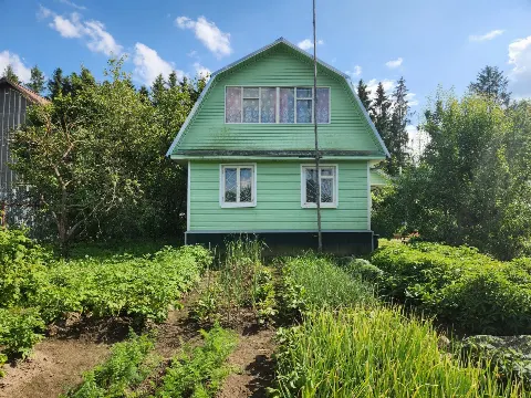 Дом 40 м² на участке 10 сот.