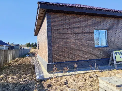 Дом 55,4 м² на участке 8 сот.