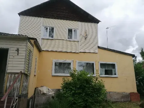 Дом 147 м² на участке 12 сот.