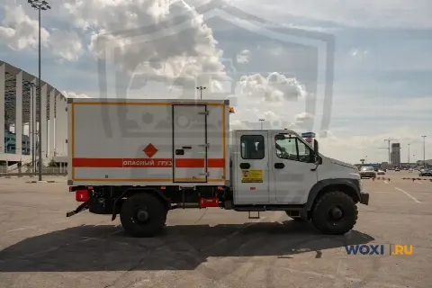 Автомобиль для перевозки опасных грузов на базе С42А43