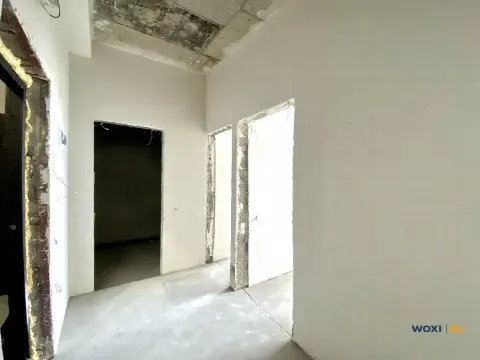 2-комн. квартира, 61 м², 2/3 эт.