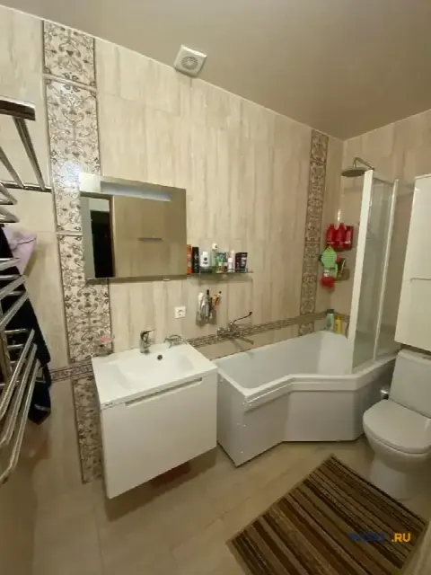 2-комн. квартира, 61 м², 3/4 эт.