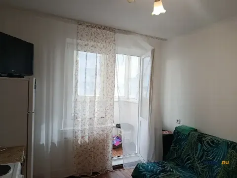 1-комн. квартира, 38 м², 4/9 эт.