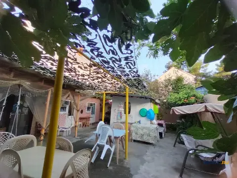 Дом 200 м² на участке 4 сот.
