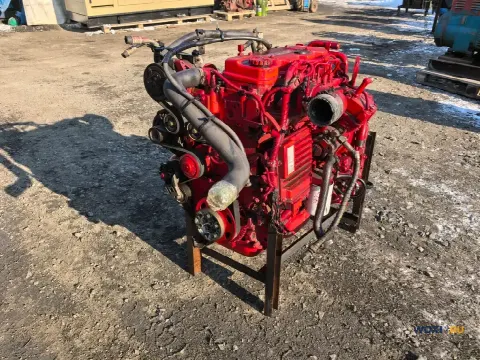 Двигатель б/у Cummins ISDe180-50, 4.5L