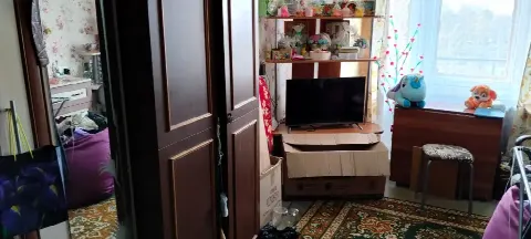 Продается однокомнатная квартира в п.Володарский